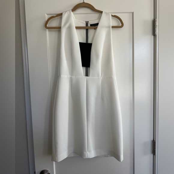 Rag & Bone Izzy Sleeveless Cutout Dress in White/Black size 2 - Picture 5 of 13